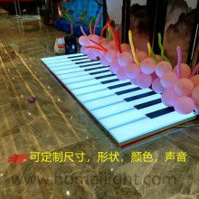 舞臺燈光之美 探訪廣州市白云區(qū)虹美舞臺燈光設(shè)備廠